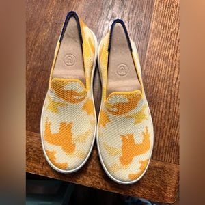 Rothy’s kids slip ons. Size 4. New!!